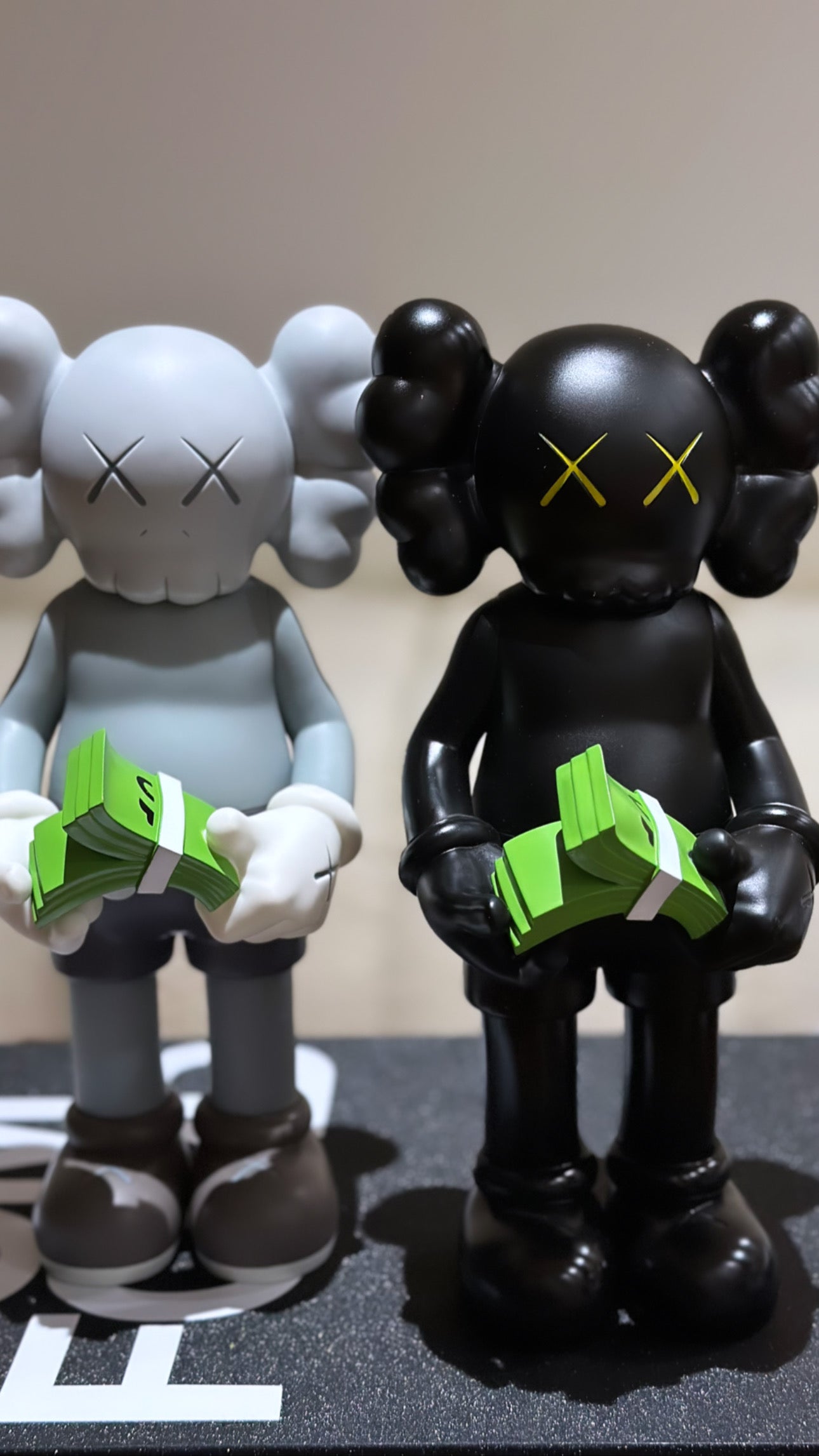 Kaws Money